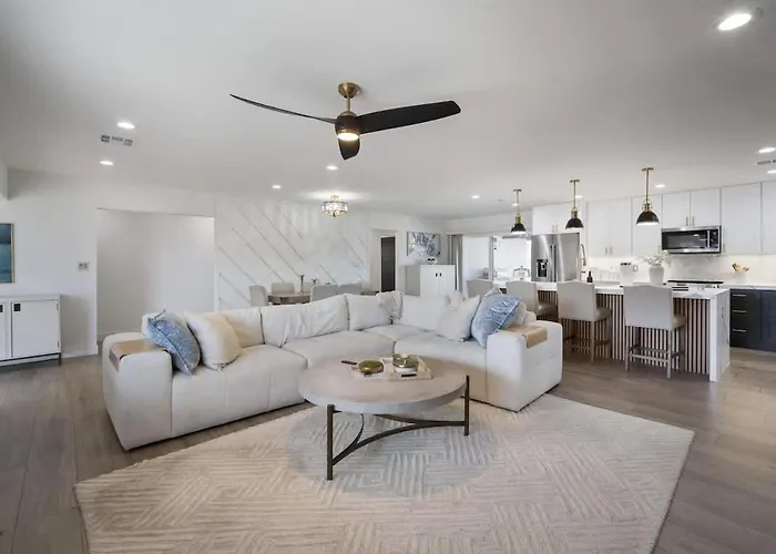 Holiday home Glimmer-sparkling Pool & Mini Golf-near Old Town Scottsdale