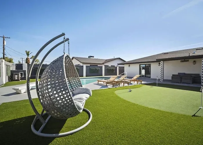 Glimmer-sparkling Pool & Mini Golf-near Old Town * Scottsdale