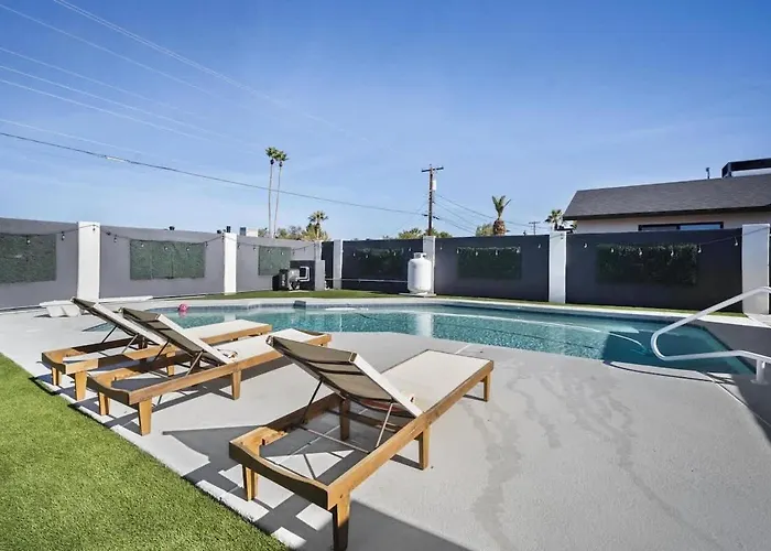 Glimmer-sparkling Pool & Mini Golf-near Old Town * Scottsdale