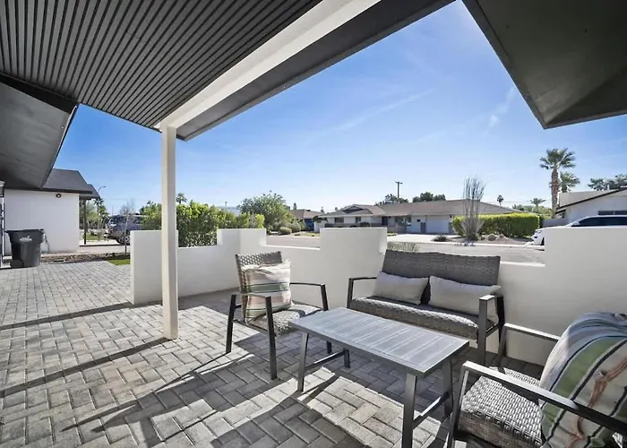 Glimmer-sparkling Pool & Mini Golf-near Old Town *
